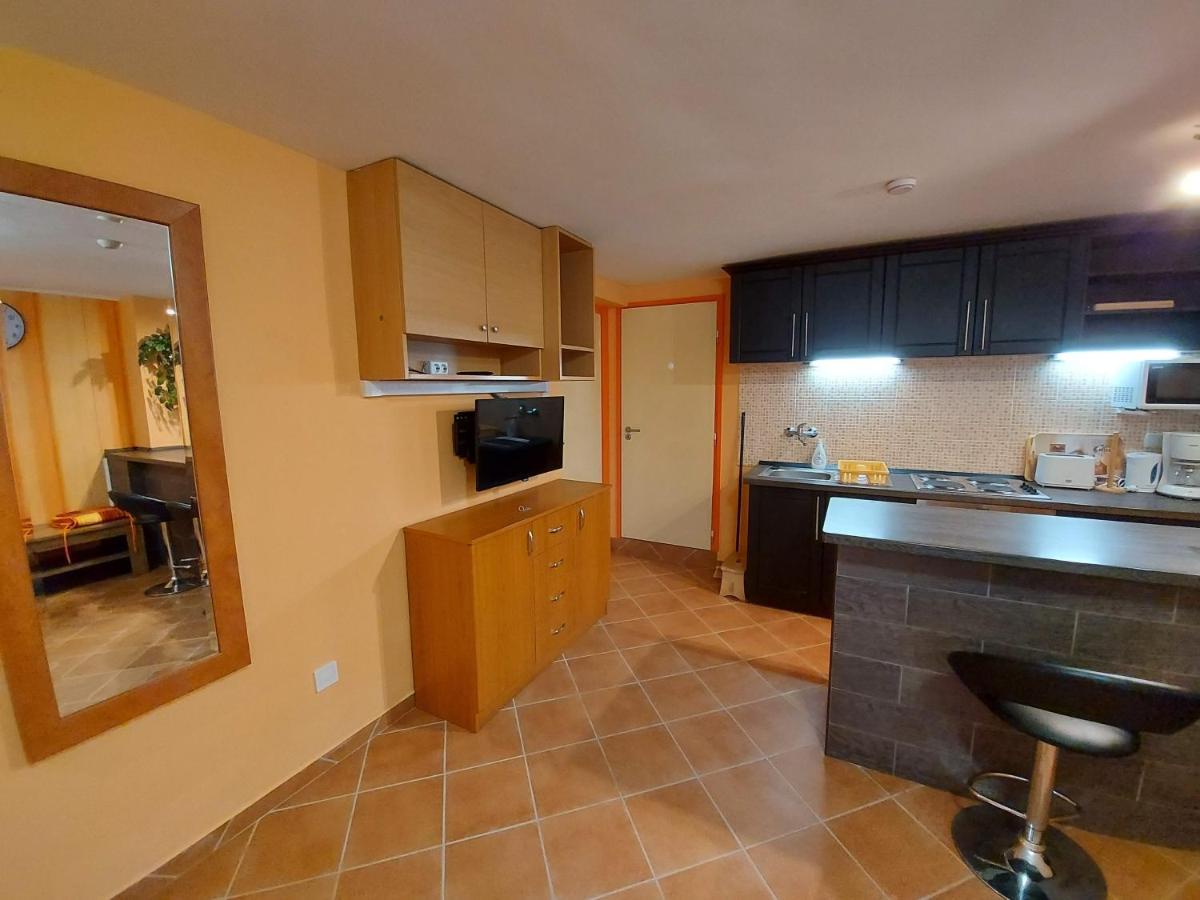 בלטונללה Nora Apartman מראה חיצוני תמונה